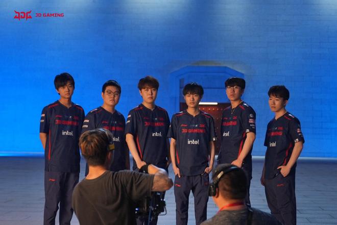 球在发展与 球在发展与